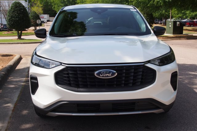 Certified 2023 Ford Escape Active w/ Tech Pack #1 FWD image 8