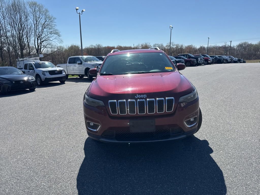 Used 2019 Jeep Cherokee Limited AWD/4WD image 2