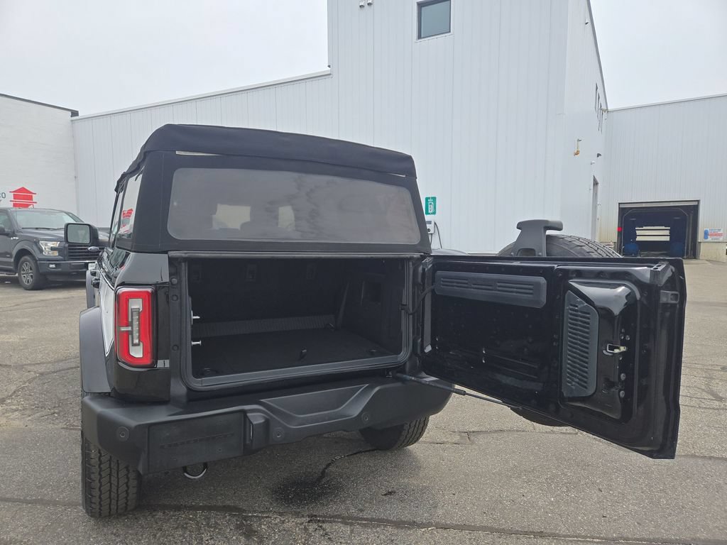 Certified 2022 Ford Bronco Outer Banks AWD/4WD image 3