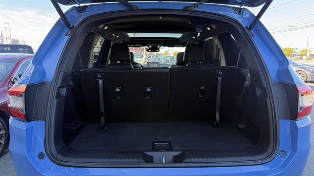 Used 2025 Honda Pilot TrailSport image 31