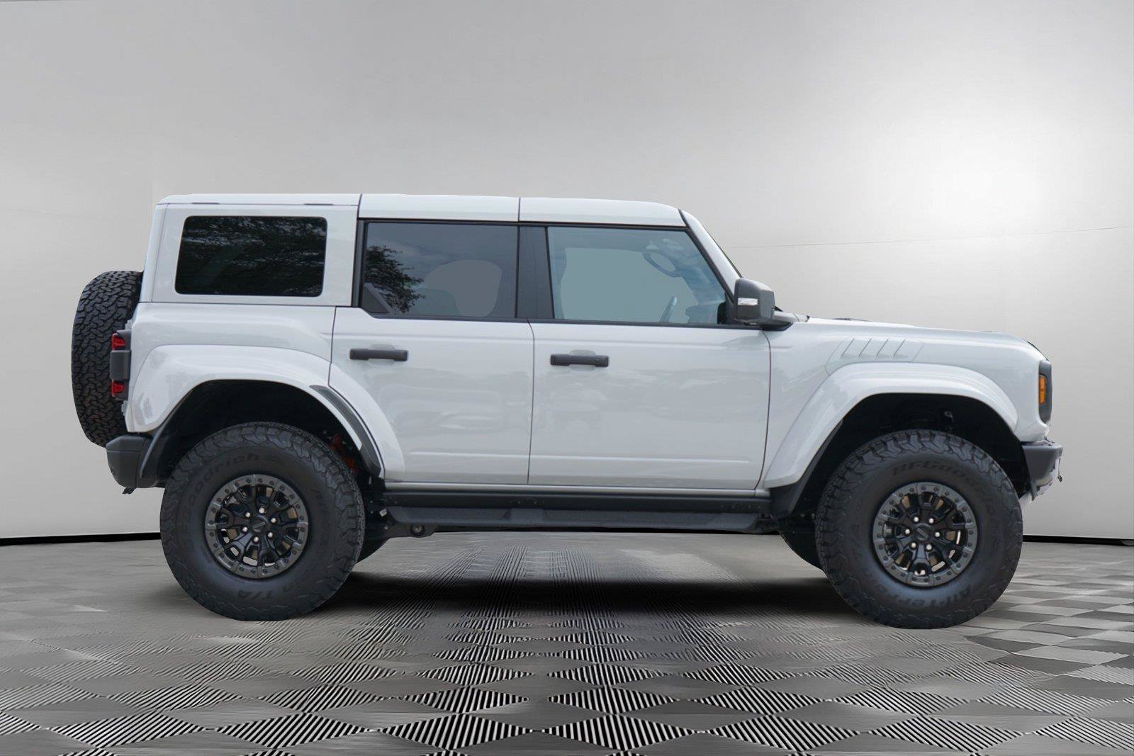 Certified 2026 Ford Bronco Raptor AWD/4WD image 4