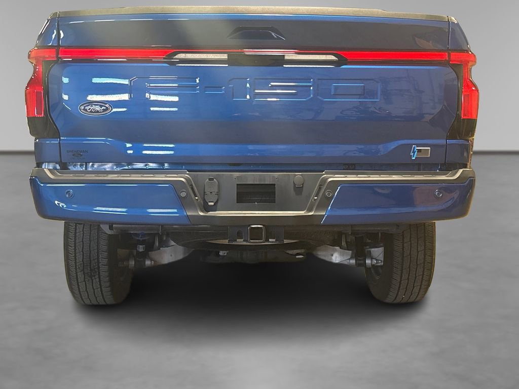 Certified 2022 Ford F150 Lightning Lariat w/ Max Trailer Tow Package image 5