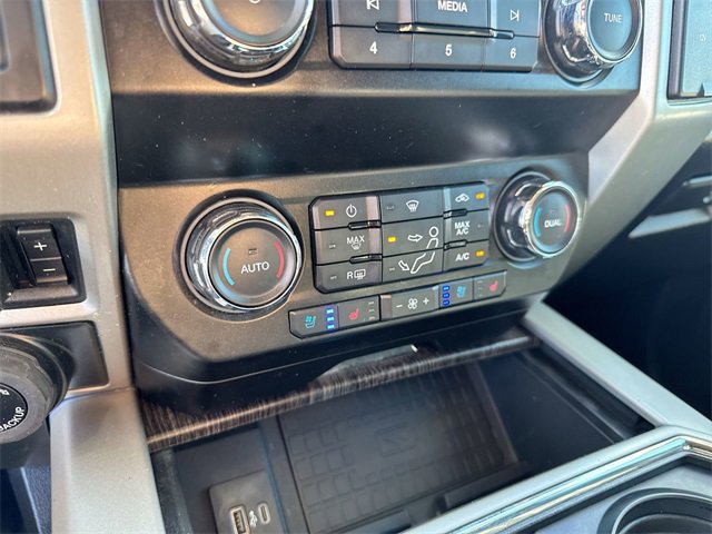 Certified 2021 Ford F250 Lariat w/ Lariat Ultimate Package image 22