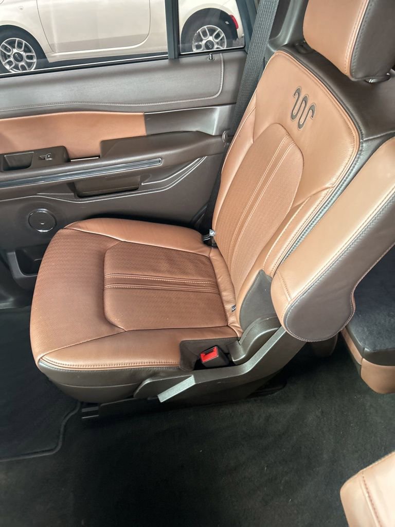 Certified 2022 Ford Expedition King Ranch AWD/4WD image 6