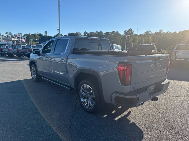 Used 2025 GMC Sierra 1500 Denali w/ Denali Reserve Package AWD/4WD image 5