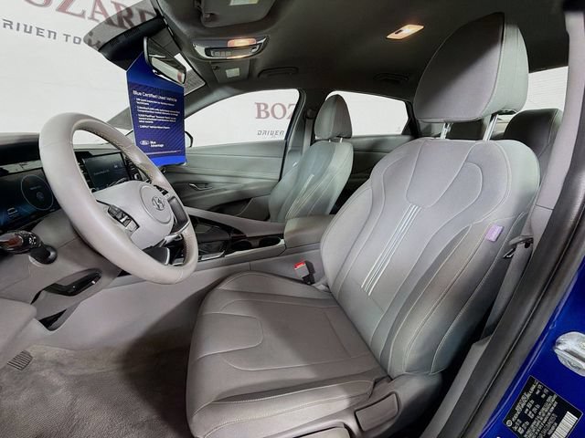 Used 2021 Hyundai Elantra SEL w/ Convenience Package FWD image 25
