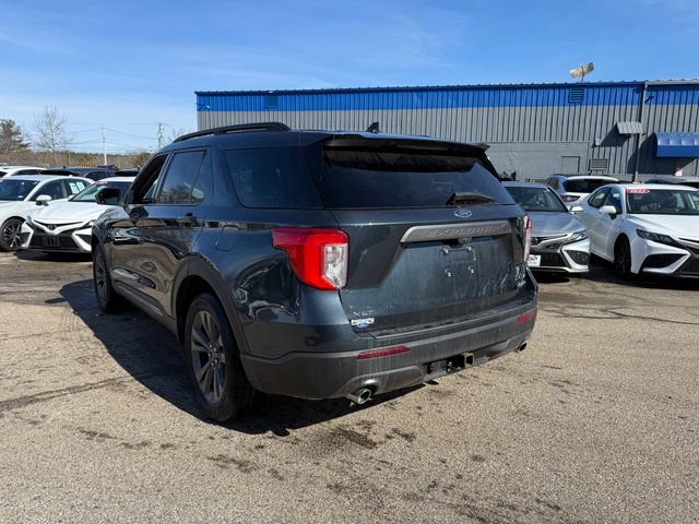 Certified 2022 Ford Explorer XLT w/ Equipment Group 202A image 23