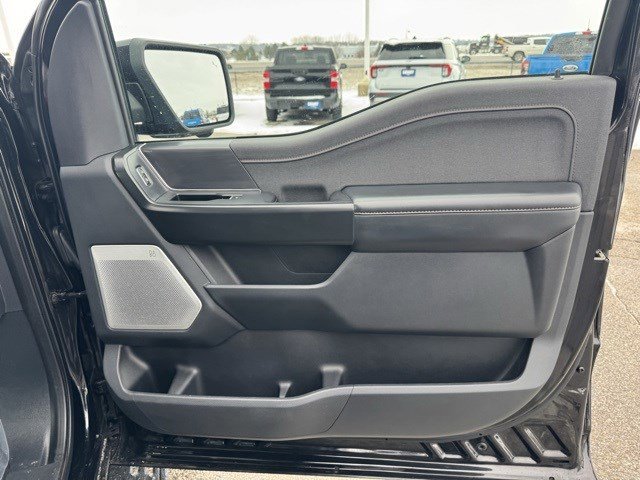 Certified 2022 Ford F150 Raptor w/ Equipment Group 801A High image 39