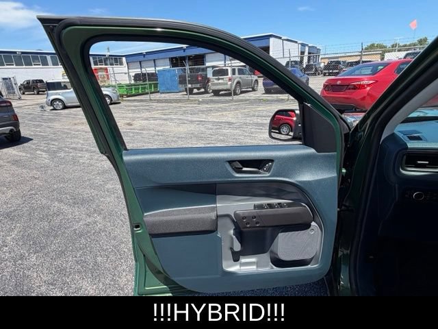 Certified 2025 Ford Maverick XL w/ Equipment Group 101A AWD/4WD image 18