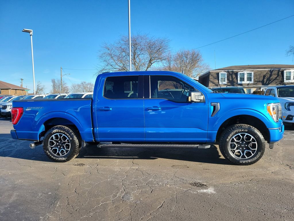 Certified 2021 Ford F150 XLT w/ Equipment Group 302A High image 3