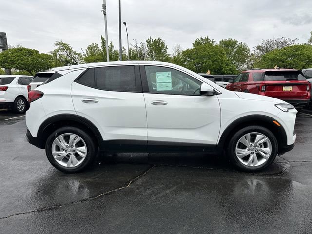 Used 2024 Buick Encore GX Preferred w/ Comfort Package FWD image 6