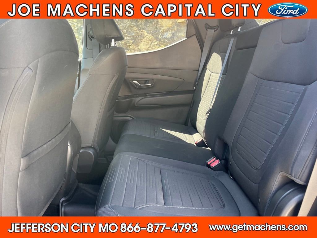 Used 2024 Hyundai Santa Cruz SE image 11