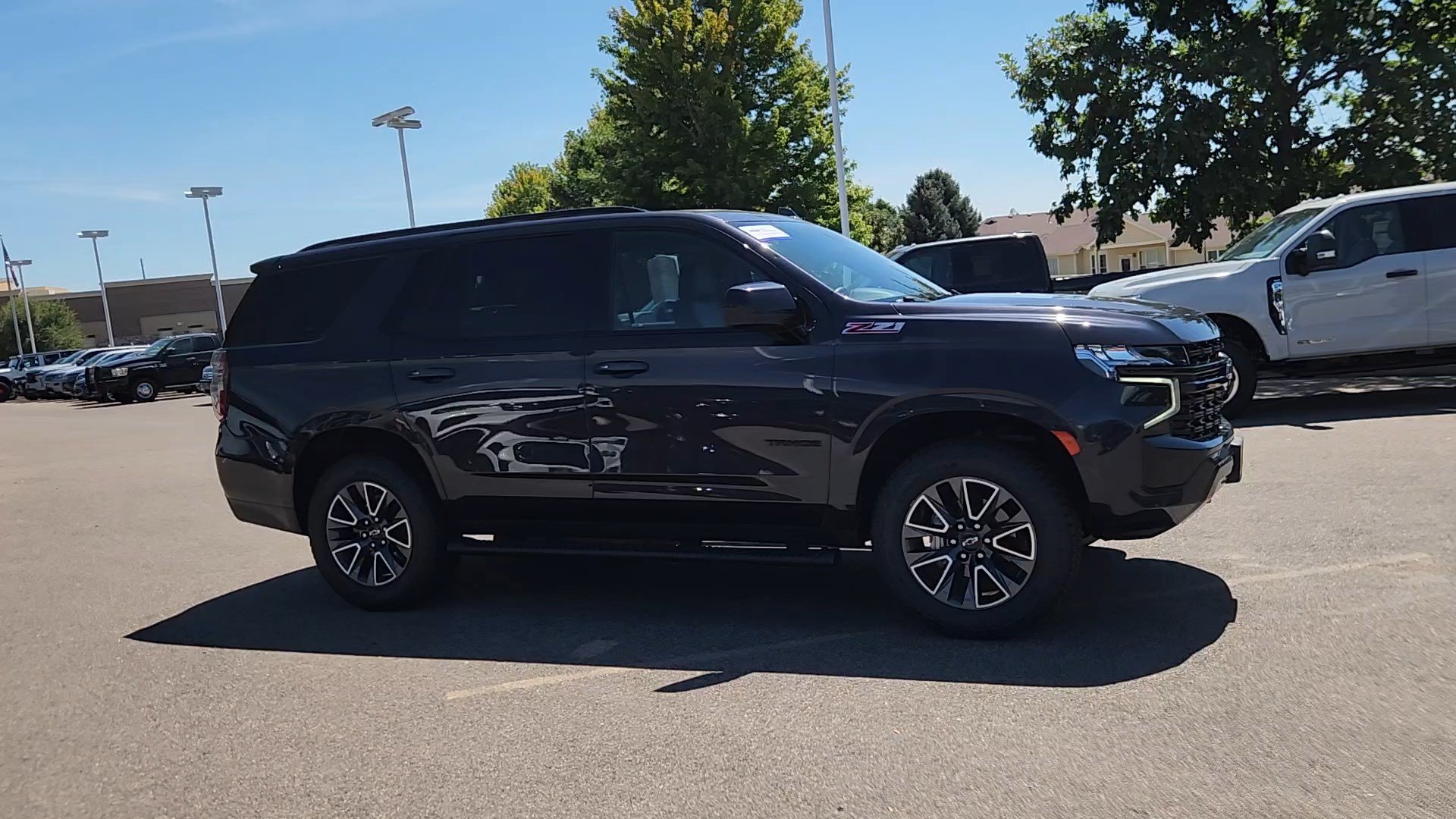 Used 2023 Chevrolet Tahoe Z71 AWD/4WD image 9