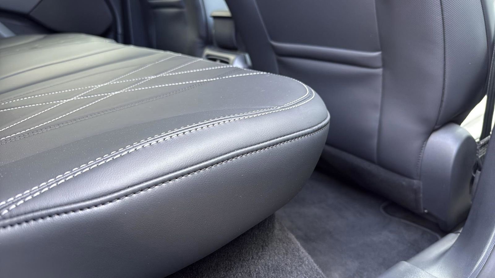 Certified 2025 Ford Mustang Mach-E Select image 27