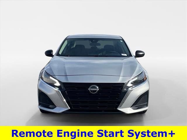 Used 2024 Nissan Altima 2.5 SV image 8