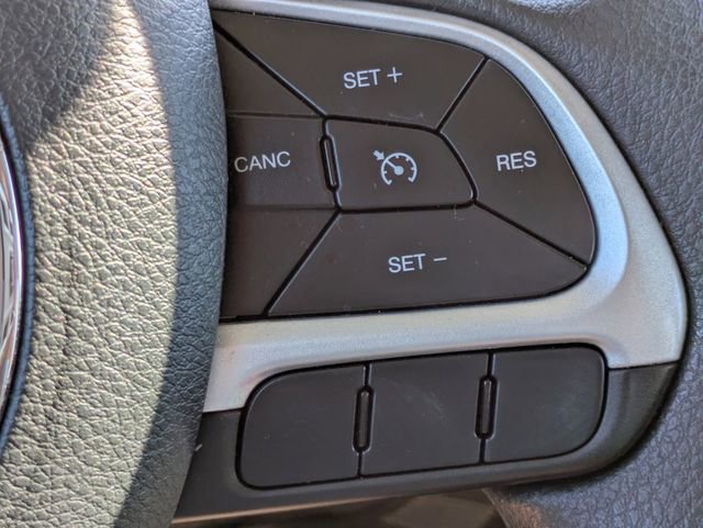 Used 2020 Jeep Renegade Sport image 24