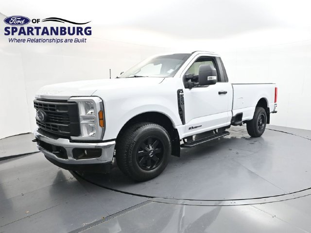 Certified 2026 Ford F250 XL w/ XL Chrome Package RWD image 3