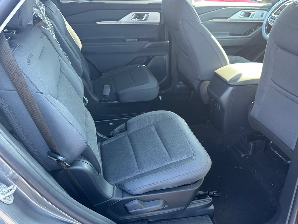 Certified 2026 Ford Explorer Active RWD image 14