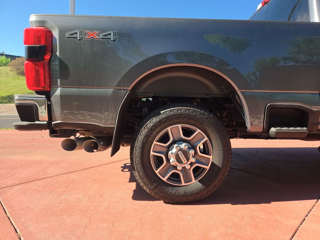 Certified 2025 Ford F350 Lariat AWD/4WD image 40