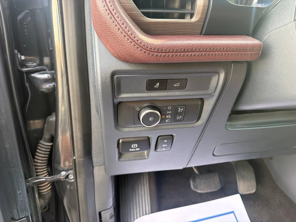 Certified 2022 Ford Expedition Limited AWD/4WD image 26
