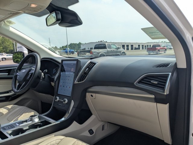 Certified 2024 Ford Edge Titanium w/ Titanium Elite Package AWD/4WD image 35