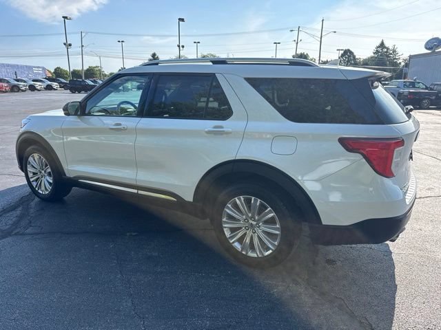 Certified 2023 Ford Explorer Limited w/ Equipment Group 301A AWD/4WD image 3