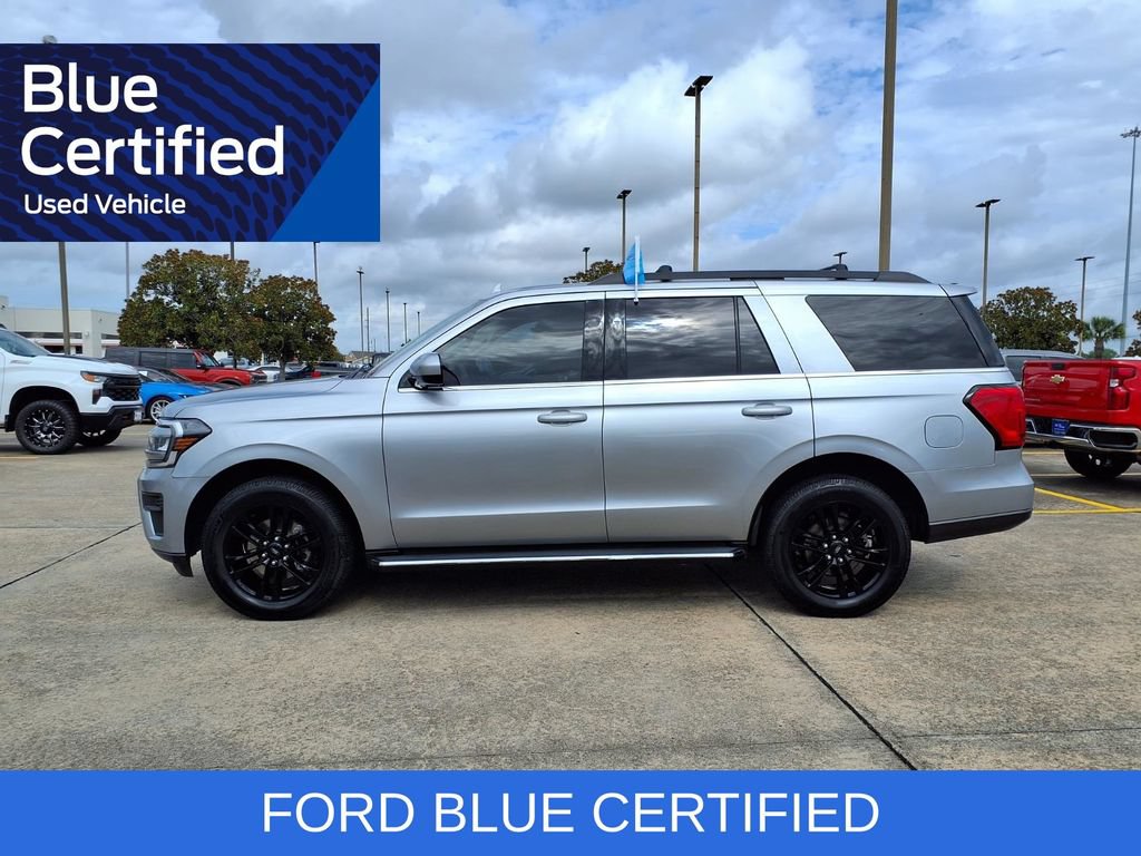 Certified 2023 Ford Expedition XLT RWD image 3