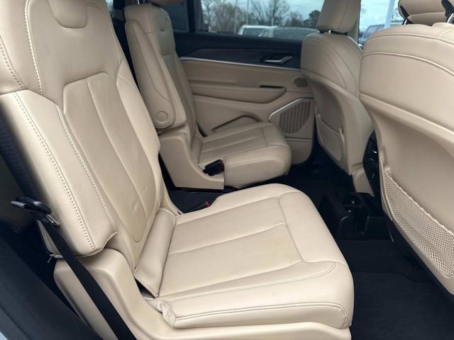 Used 2021 Jeep Grand Cherokee L Limited image 16