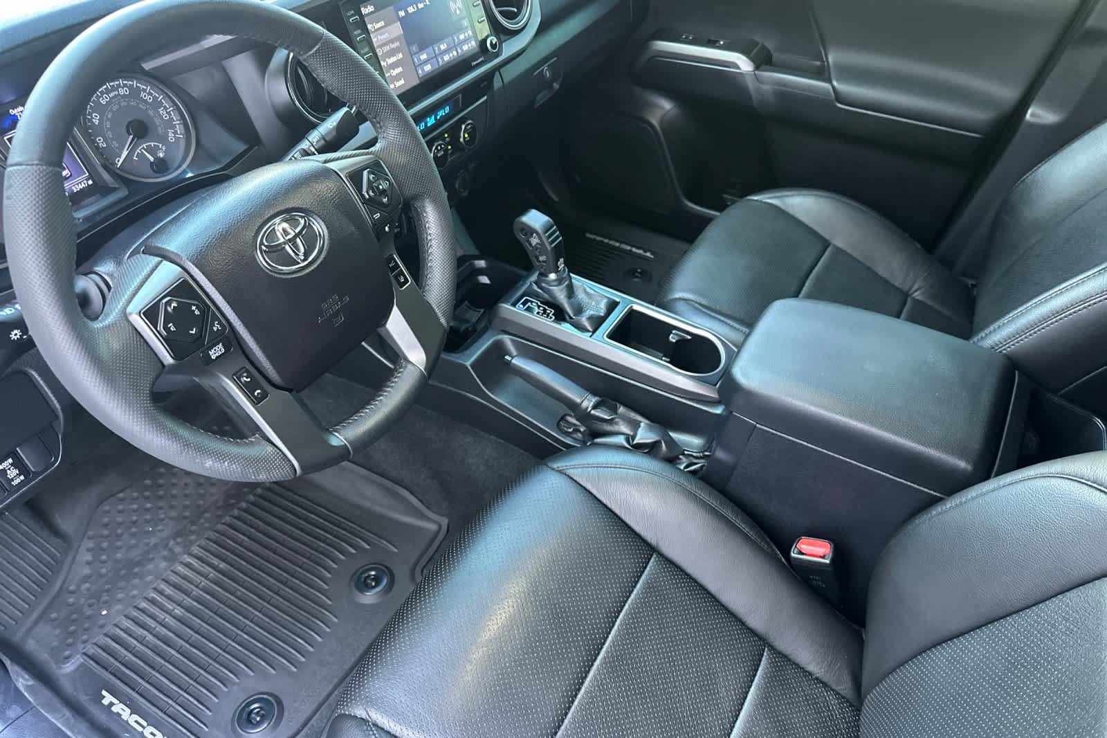 Used 2021 Toyota Tacoma TRD Off-Road w/ Technology Package AWD/4WD image 11