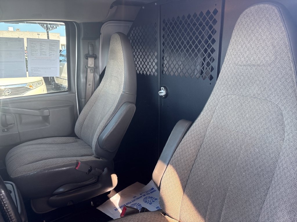 Used 2023 Chevrolet Express 2500 w/ Driver Convenience Package RWD image 12