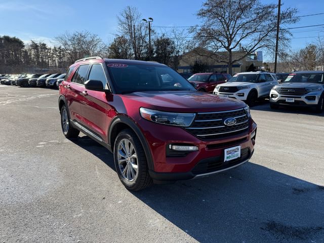 Certified 2023 Ford Explorer XLT w/ Equipment Group 202A