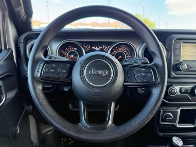 Used 2018 Jeep Wrangler Unlimited Sport AWD/4WD image 15