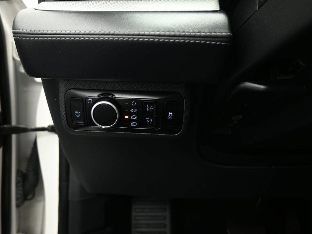 Certified 2023 Ford Mustang Mach-E Select image 38