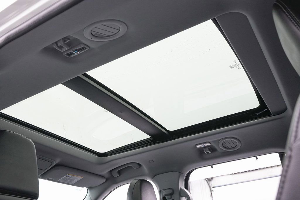 Certified 2023 Ford Explorer Limited w/ Hybrid Equipment Group 310A image 21