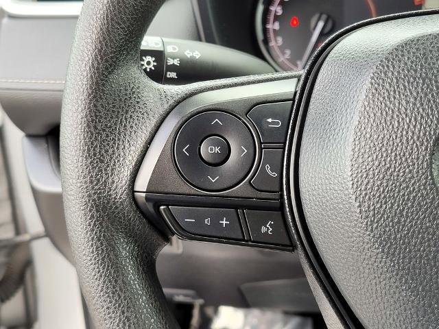 Used 2024 Toyota RAV4 LE AWD/4WD image 25