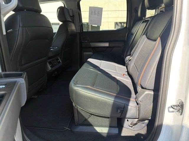 Certified 2025 Ford F250 Lariat AWD/4WD image 15