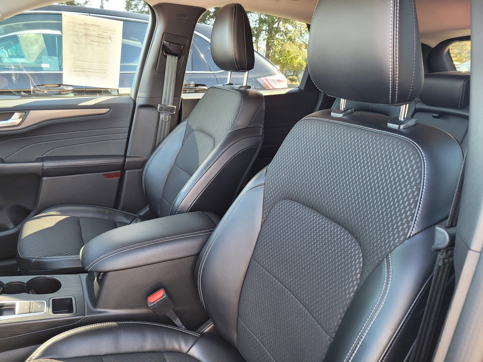 Certified 2023 Ford Escape SE image 22