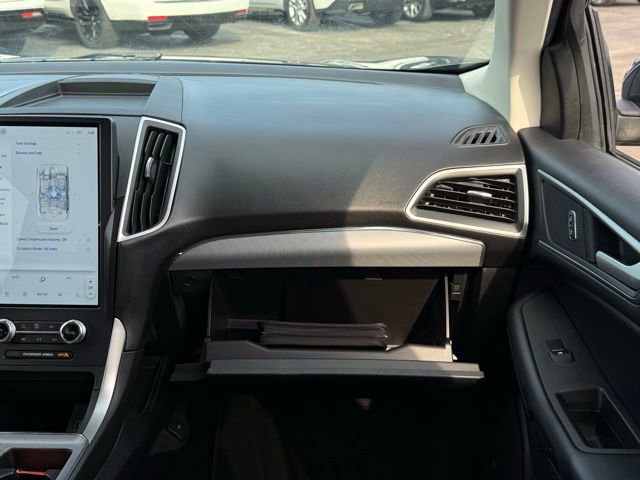 Certified 2022 Ford Edge SEL w/ Convenience Package image 40