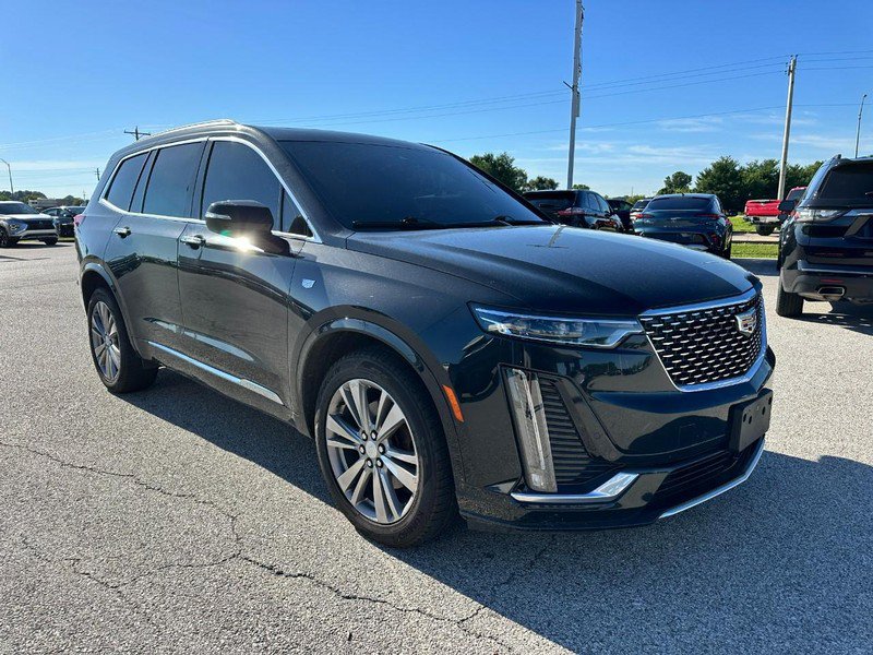 Used 2023 Cadillac XT6 Premium Luxury w/ Technology Package AWD/4WD image 8