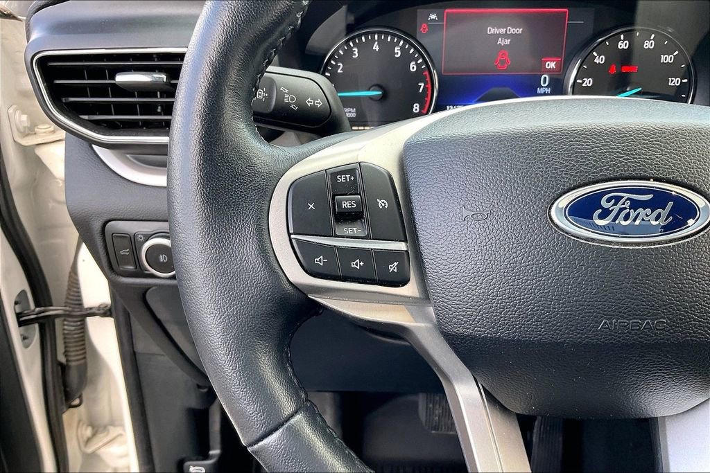 Certified 2023 Ford Explorer XLT w/ Equipment Group 202A image 15