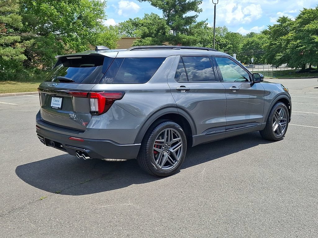 Certified 2026 Ford Explorer ST w/ Sun And Sound Package AWD/4WD image 9