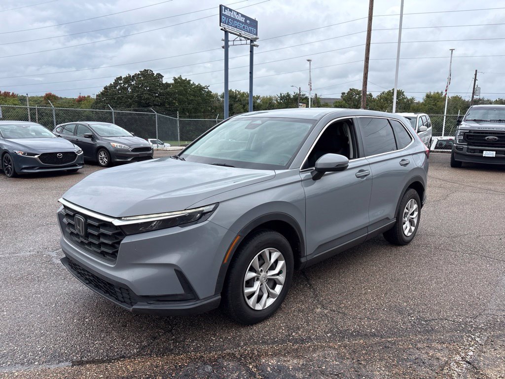 Used 2025 Honda CR-V LX image 3