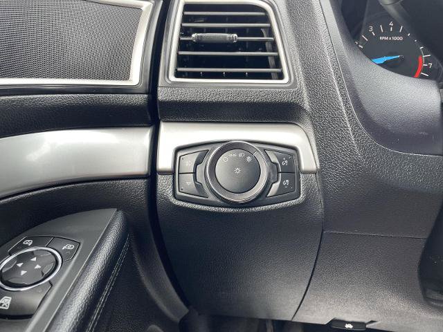 Certified 2017 Ford Explorer XLT AWD/4WD image 16