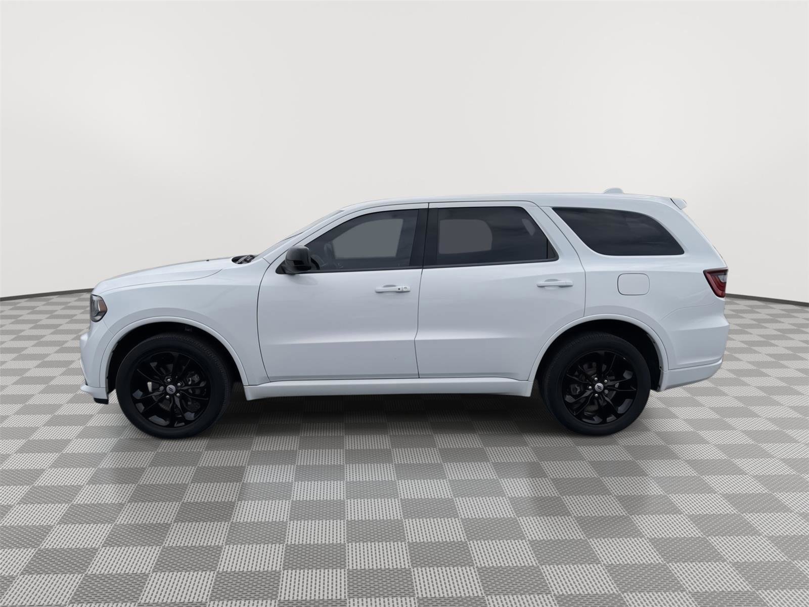 Used 2020 Dodge Durango SXT image 2