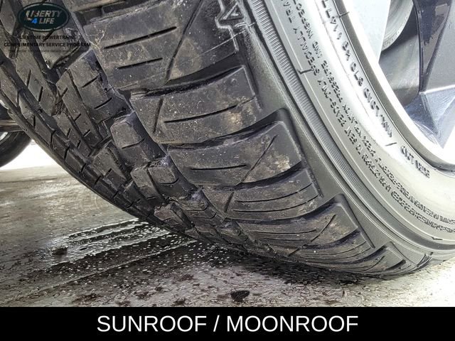 Used 2023 Hyundai Elantra Limited image 11