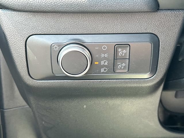 Certified 2022 Ford Escape SE w/ SE Sport Appearance Package FWD image 32