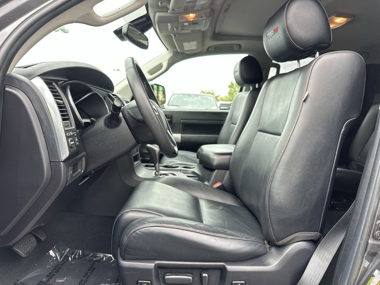 Used 2022 Toyota Sequoia TRD Pro AWD/4WD image 14