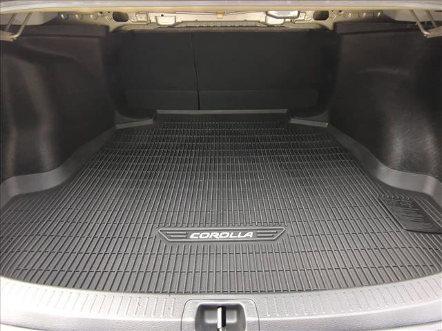 Used 2020 Toyota Corolla SE image 6