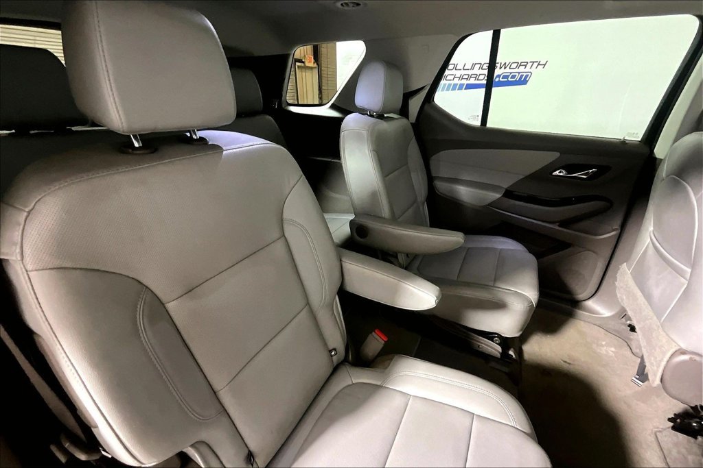 Used 2020 Chevrolet Traverse Premier FWD image 22