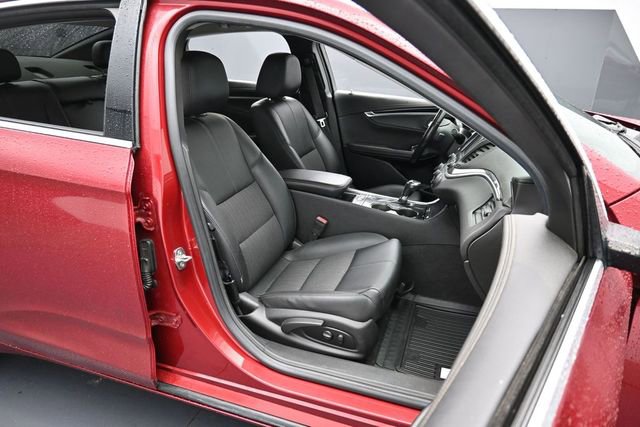Used 2019 Chevrolet Impala LT w/ LT Convenience Package FWD image 27